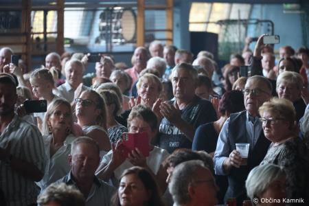 Ansambel bratov Poljanšek že 50 let navdihuje in zabava z nepozabnimi melodijami (68)